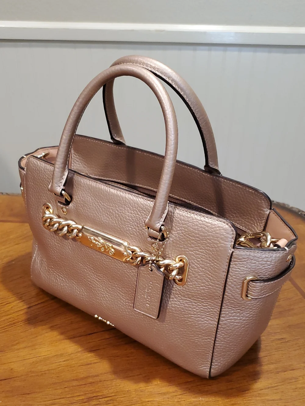 Like NEW Coach Blake Carryall 25 Bag Rose Gold